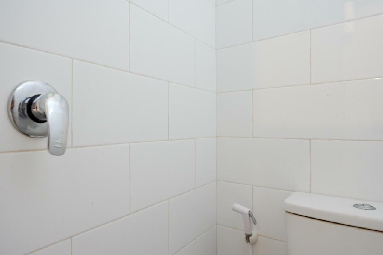 Reddoorz Syariah Near Alun Alun Tegal Hotel Eksteriør billede